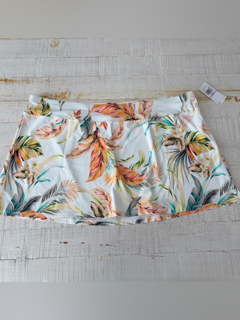 Jantzen Swim Skirt Cover Up NWT size 22W White Tropical Floral Pull On Beach